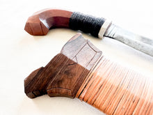 Load image into Gallery viewer, Filipino Iták “Pira” Hand-Forged Bolo (Item #1011)