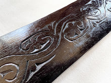 Load image into Gallery viewer, Native Laring · Long Fuller &amp; Carved Scabbard | 0020
