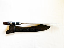 Load image into Gallery viewer, Native Laring · Long Fuller &amp; Carved Scabbard | 0020

