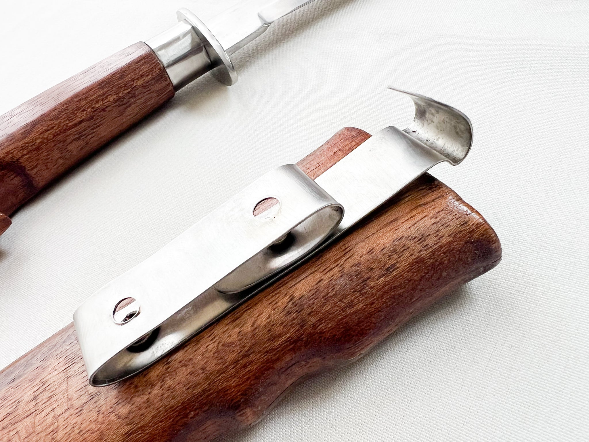 27 Inch Ginunting Sword - Traditional Filipino Curved Blade With Wooden Hilt